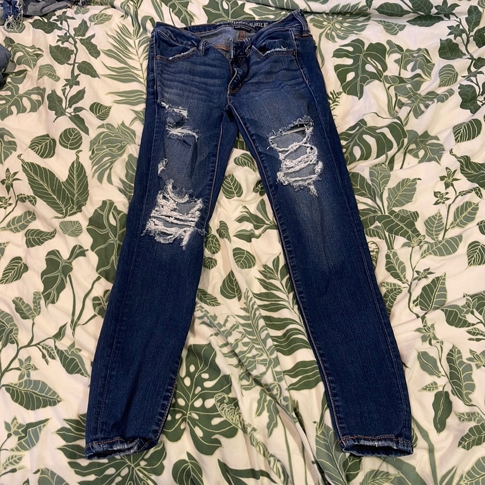 American Eagle skinny jeans